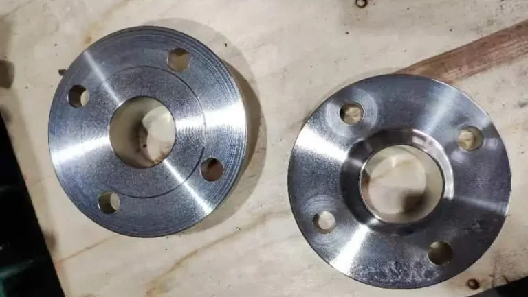 Cómo protege Incoloy 925 los sistemas de tuberías críticos - CTA2 - Brida