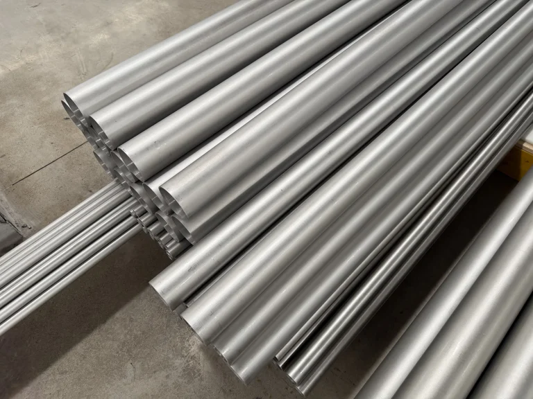 Hastelloy C2000 Pipes in Stock